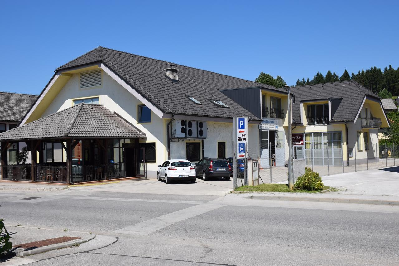 Hostel Novak Novo Mesto Exterior foto